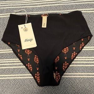 Womens small maaji swim bottoms